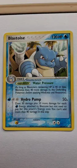 2006 POKEMON BLASTOISE TCG CRYSTAL GUARDIANS # 14/100 NON HOLO RARE BLASTOISE - Image 1