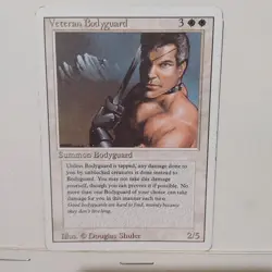 MTG -- REVISED --- VETERAN BODYGUARD --- NM - Image 1