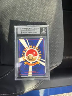 Pokemon TCG Azumarill Holo Rare Card No. 184 Neo Genesis Japanese BGS 8.5 - Image 2