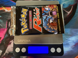 Pokemon 1999-2000, 1 Booster Pack TEAM ROCKET Factory Sealed Trade Cards - Image 3