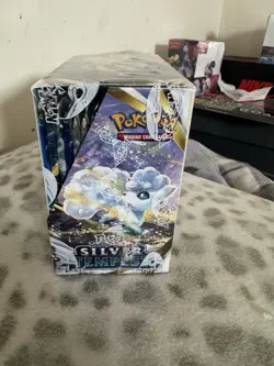 Pokemon Sword & Shield Silver Tempest Booster Box - 36 Cards - Image 2