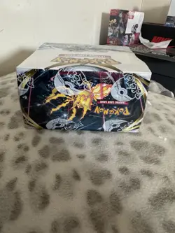 Pokemon Sword & Shield Silver Tempest Booster Box - 36 Cards - Image 5