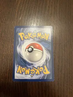 2016 Pokemon XY Evolutions #35 Pikachu Reverse Foil Holographic LP - Image 2