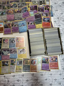 Pokemon Cards Bulk Cards, 160 Holo/reverse Holo Cards,30 Trick Or Treat Packs - Image 4