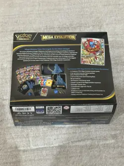 Pokemon Center Mega Evolution Elite Trainer Box Lucario - Image 2