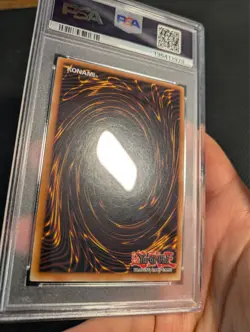 Yugioh Invader of Darkness IOC-111 1st Edition Secret Rare PSA 9 Mint! - Image 4