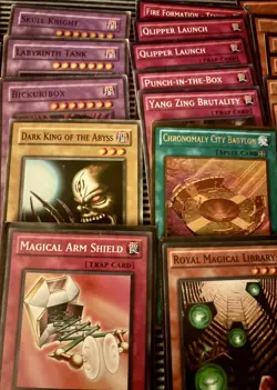 Yugioh 41 Card lot bundle exact as pictured. No idea what I have. No reserve - Image 4