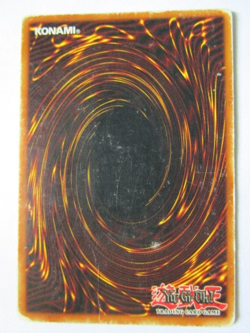 Yugioh! Red-Eyes B. Dragon Sdj-001 Ultra Rare Damaged Play!! - Image 2