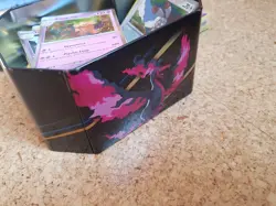 Pokemon TCG Tin with Mixed Card Bundle Inc Holo Cards - Image 2