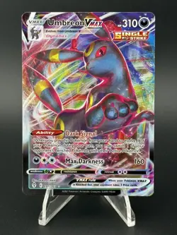 Umbreon VMAX 095/203 SWSH07: Evolving Skies Ultra Rare Pokemon Card - Image 1