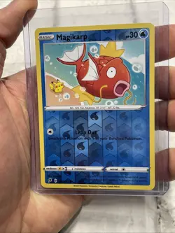 Flying Magikarp 039/192 Reverse Holo Pikachu on the Beach Art Pokemon Card LP+ - Image 1