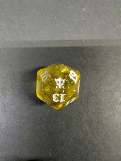 Magic The Gathering Dragons of Tarkir Spindown d20 sparkle Yellow, nice! MTG - Image 1