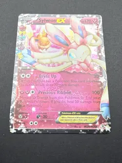 Sylveon EX RC21/RC32 - Generations Radiant Ultra Rare Holo Pokemon Card - LP - Image 1