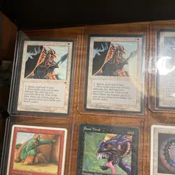 Magic: the Gathering 900 Plus Cards - Image 1