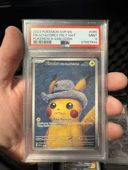 2023 POKEMON SVP EN-SV BLACK STAR PROMO #085 PIKACHU WITH GREY FELT HAT PSA 9 - Image 1