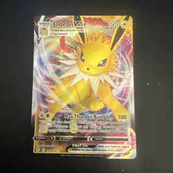 Pokemon TCG Jolteon VMAX Holo Ultra Rare Card Evolving Skies 051/203 - Image 1