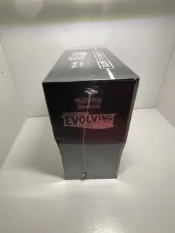 Pokemon Evolving Skies Elite Trainer Box (Leafeon and Umbreon art) 2021 - Image 2