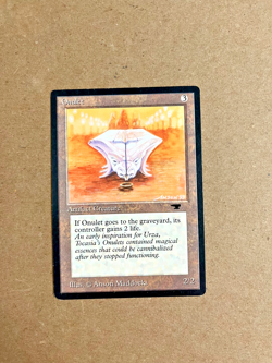 MTG Antiquities Onulet - Image 1