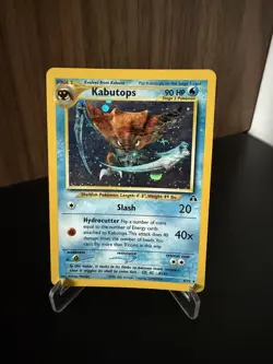 Pokemon TCG Kabutops Neo Discovery Holo Rare Card 6/75 - Image 1