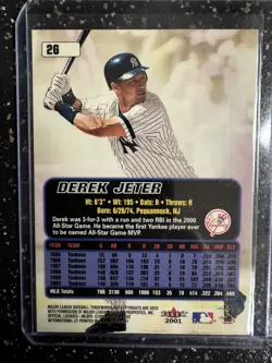 2001 Fleer Ultra - Derek Jeter #2G Gold Medallion Edition Yankees - Image 2