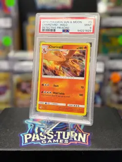 Pokemon - Charizard #5/18 – Sun & Moon - PSA 9 - Detective Pikachu - Holo - Fire - Image 1