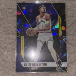 VICTOR WEMBANYAMA 2023 24 PANINI PHOENIX SSP BLUE ICE PRIZM FADE TO BLACK ROOKIE - Image 1