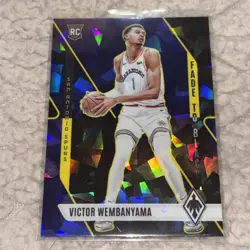 VICTOR WEMBANYAMA 2023 24 PANINI PHOENIX SSP BLUE ICE PRIZM FADE TO BLACK ROOKIE - Image 3