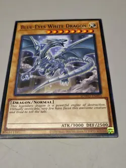 Blue-Eyes White Dragon SDWD-EN003 NM - Image 1