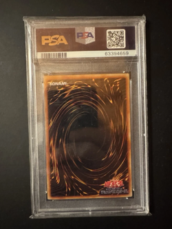 YU GI OH PSA 8 EXODIA/FORBIDDEN ONE DL2/089 V.2 ULTRA PARALLEL RR. Japanese - Image 2