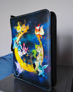 Pokemon card binder - Image 1