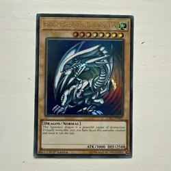 YUGIOH Ultra Rare Blue Eyes White Dragon LCKC-EN001 SDK ART - HP! - Image 1