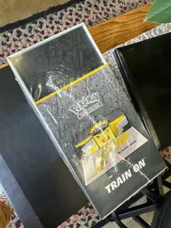 Pokemon TCG Celebrations Ultra-Premium Collection Box English Pikachu Charizard - Image 5