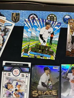 Aaron Judge card Lot (27) Topps Inserts/Base. New York Yankees - Image 3