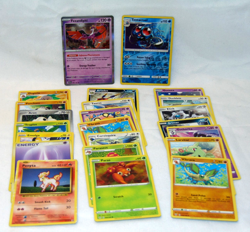 Pokemon Card Lot AZ456B - 23 Total Cards Most are Very Near Mint - Image 1