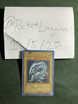 | Yugioh Blue-Eyes White Dragon SDK-001 Ultra Rare Starter Deck Kaiba DMG 🔥 | - Image 2