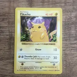 POKEMON TCG BASE SET SHADOWLESS #58/102 PIKACHU - MP - VINTAGE - Image 1