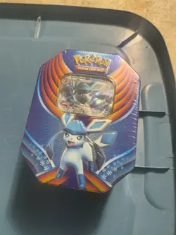 Pokemon Trading Card Game: Glaceon GX Evolution Celebration Tin 2018 NEW/SEALED - Image 1