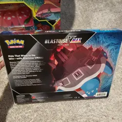 Pokemon TCG Blastoise VMAX Battle Box.. - Image 3