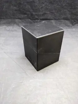 Ultimate Guard Boulder 100+ Deckbox | Standard Size Deck Case | Solid Black - Image 3