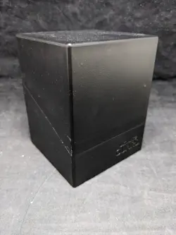 Ultimate Guard Boulder 100+ Deckbox | Standard Size Deck Case | Solid Black - Image 5