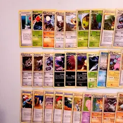 40x Pokemon Karten Sammlung gemischt div. Set TCG non Holo /E28 - Image 3