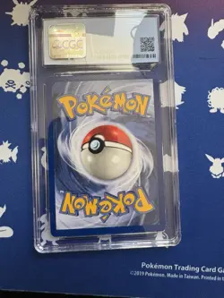 Pokemon Ivysaur CGC 8 1st Edition Shadowless Base Set 30/102 - Image 4