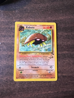Kabuto Gold W Stamp Stamped Pokemon Card - WOTC Promo - Fossil - 50/62 - NM - Image 1