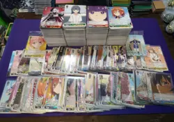 1000+ Weiss Schwarz Bulk Card Lot C/UC/CR + 117 HOLOS! | Frieren, Bunny, Etc. - Image 1