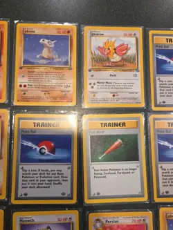 VINTAGE LOT OF (26) FIRST EDITION POKEMON CARDS SEE PHOTOS - Image 4