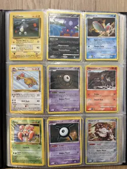 216 x Pokemon Card Vintage + Modern Bundle incl WOTC, 2008-2010 TCG - Image 1