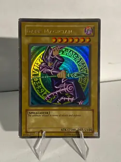 Yu-Gi-Oh! Dark Magician SDY-006 - Ultra Rare Unlimited - HP/DMG - Image 1
