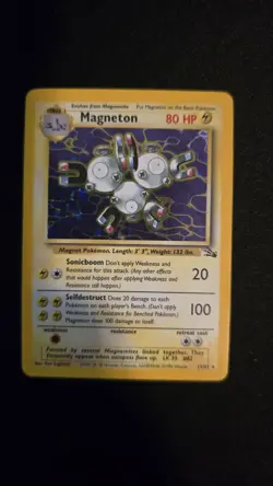 Pokemon Magneton Fossil Holo Rare Card 11/62 - Image 1