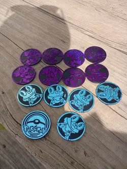 Pokemon TCG Froakie Charizard Flip Coins Lot, Blue Purple Plastic, - Image 2