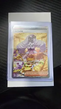 Pokemon Jacinthe Trainer-Supporter Full Art Holo Rare Card 122/088 - Image 1